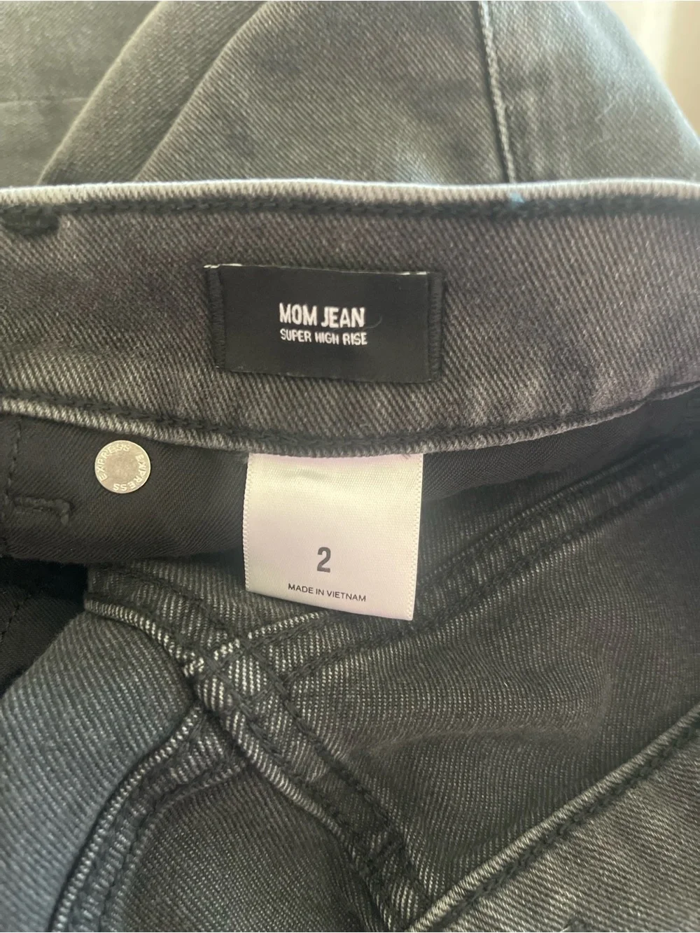 Express Super High Rise Mom Jean in Faded Black. Crop Raw Step Hem. Distressed 2